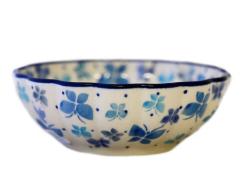 Scalloped Side Bowl