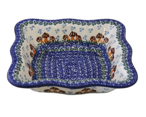 Fluted Baker Bowl