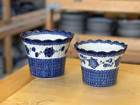 CLEARANCE Large & Medium Planter Set