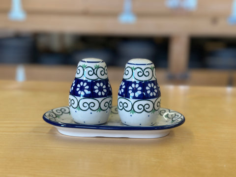 CLEARANCE Salt & Pepper Set